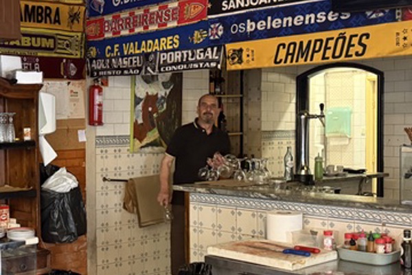 restaurant picture