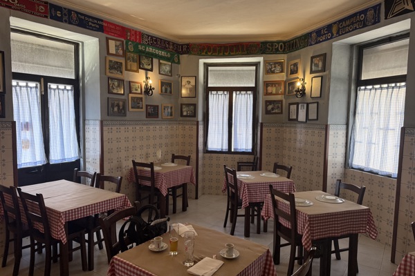 restaurant picture