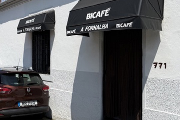 restaurant picture