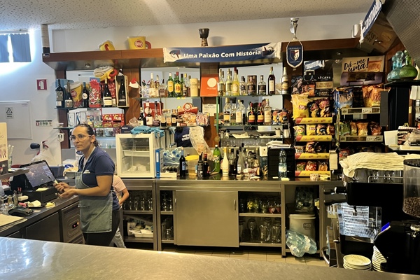 restaurant picture