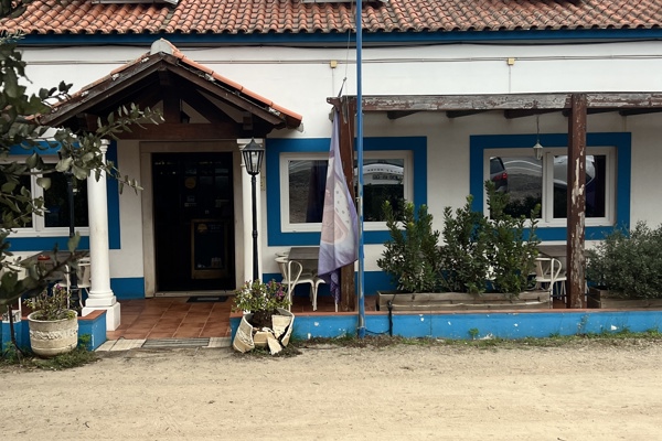 restaurant picture