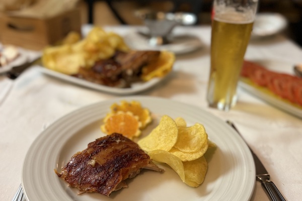 restaurant picture