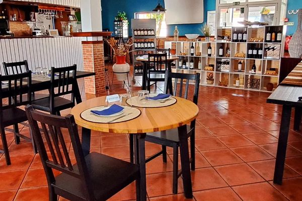 restaurant picture