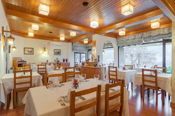 restaurant picture