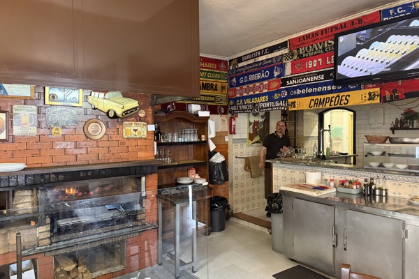 restaurant picture