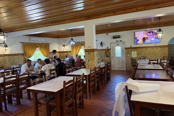 restaurant picture