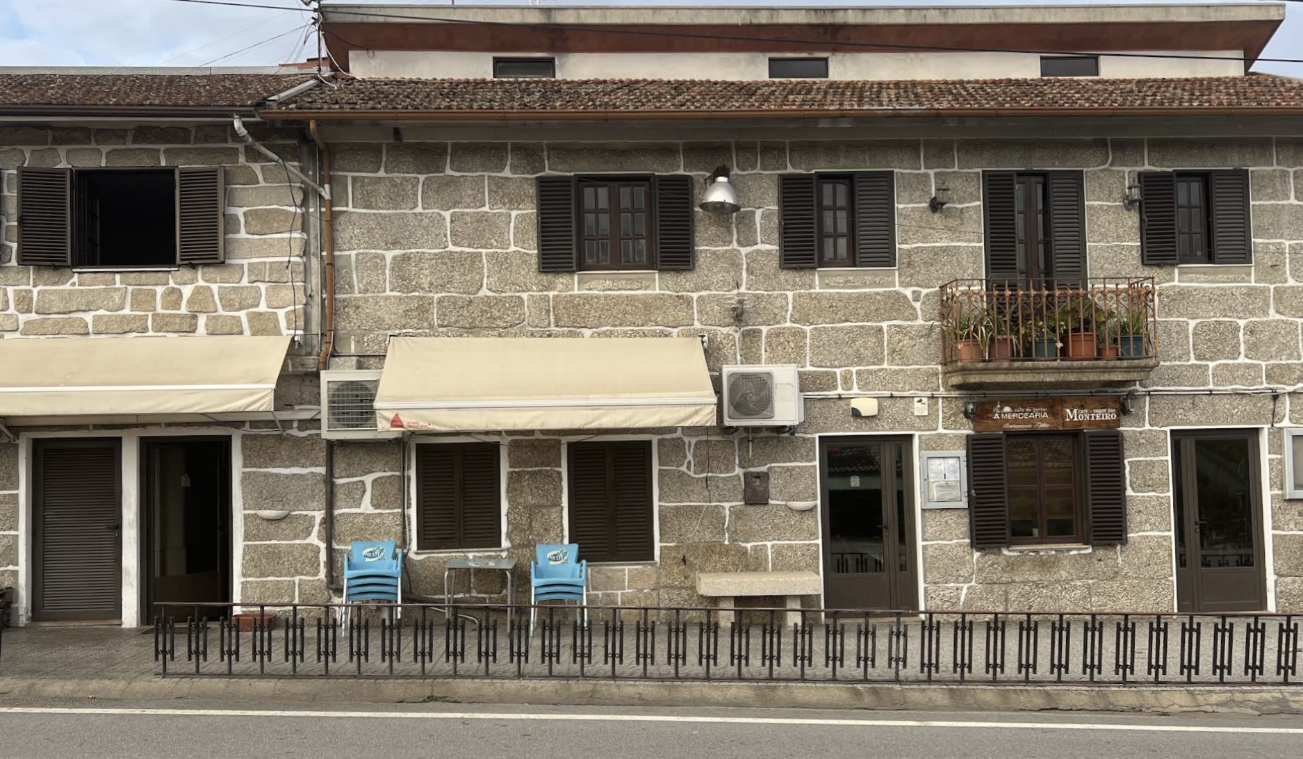 Monteiro - A Mercearia