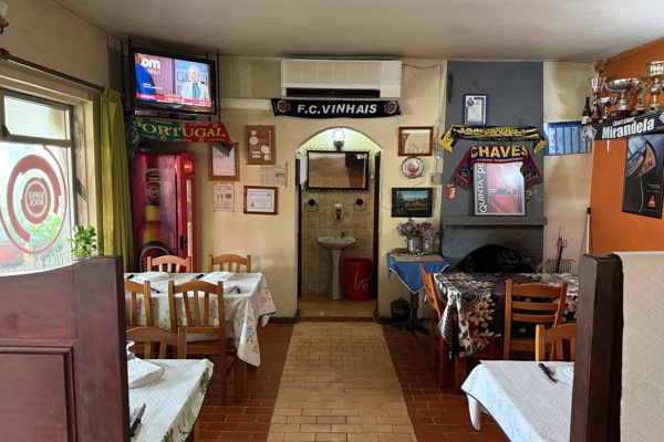 restaurant picture