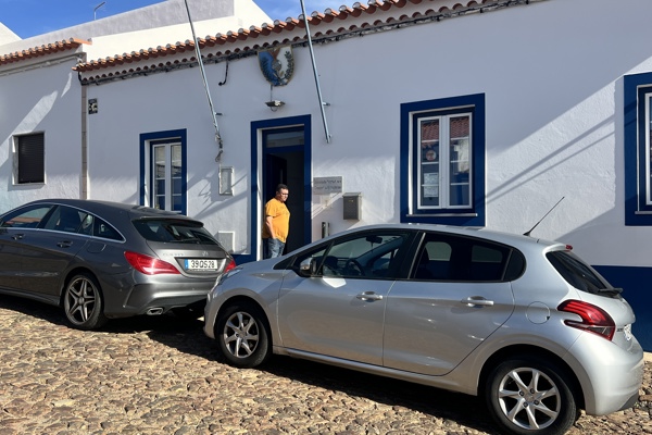 restaurant picture